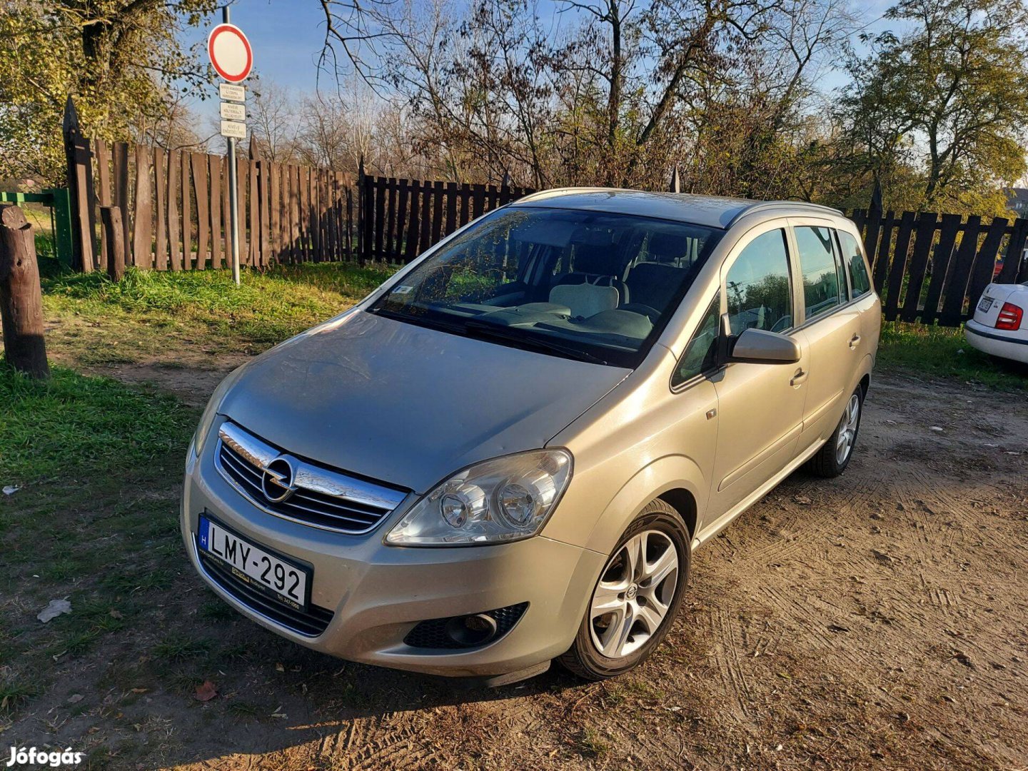 Opel Zafira 1.9 CDTI Enjoy, 7 személyes, vonóhorog, téli gumiszett,