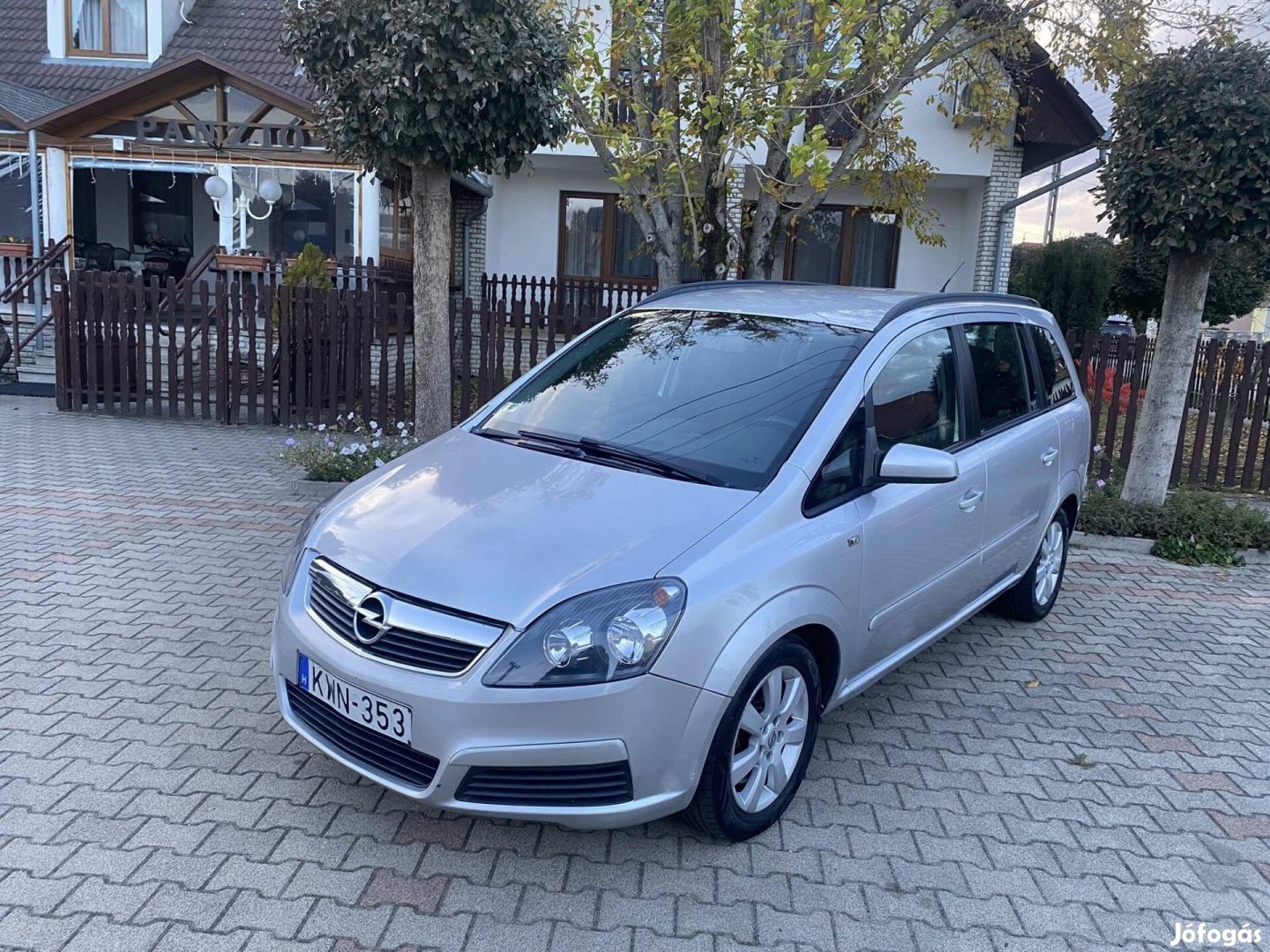 Opel Zafira 1.9 DTI Enjoy