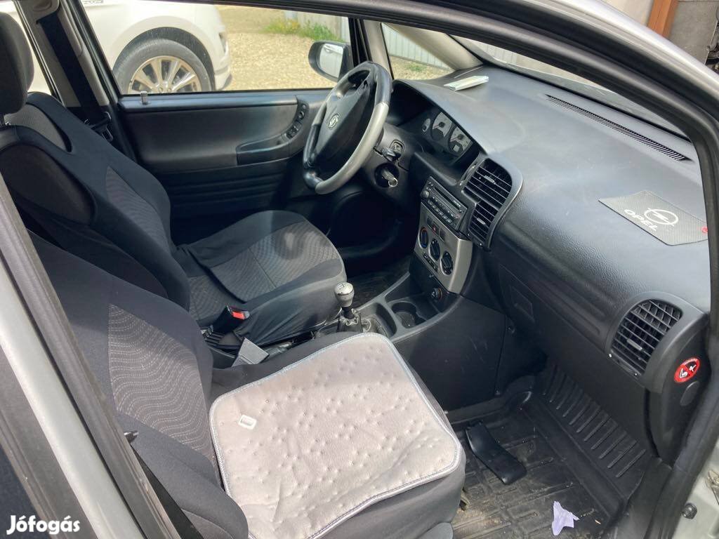Opel Zafira 2.0