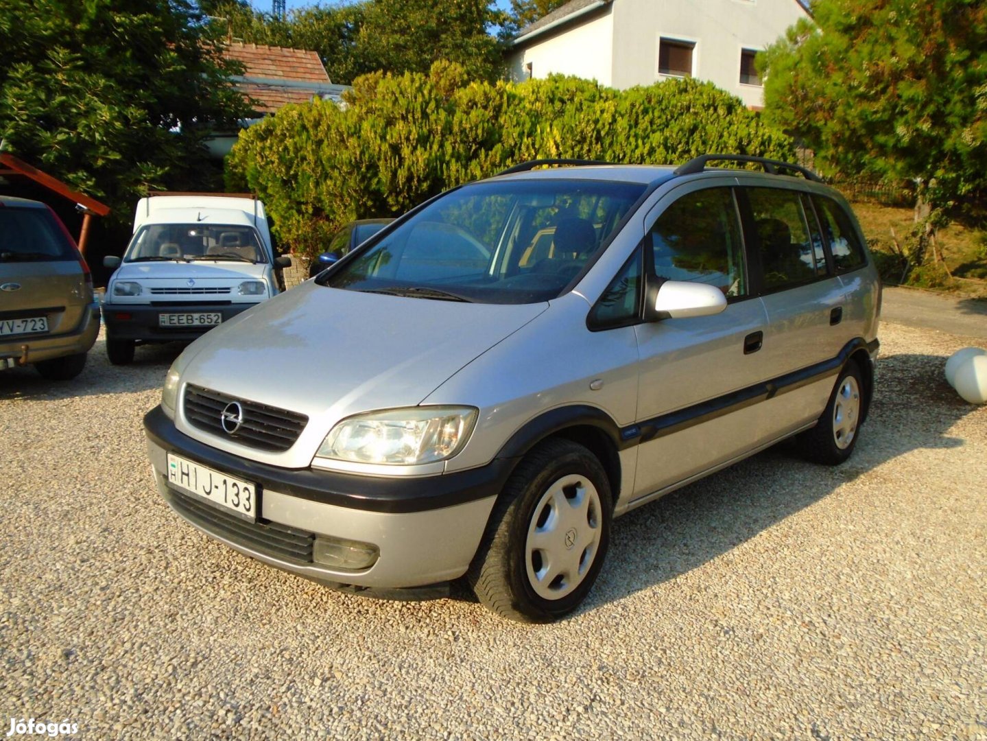 Opel Zafira A 1.6 16V 2év műszakival.jó motorra...