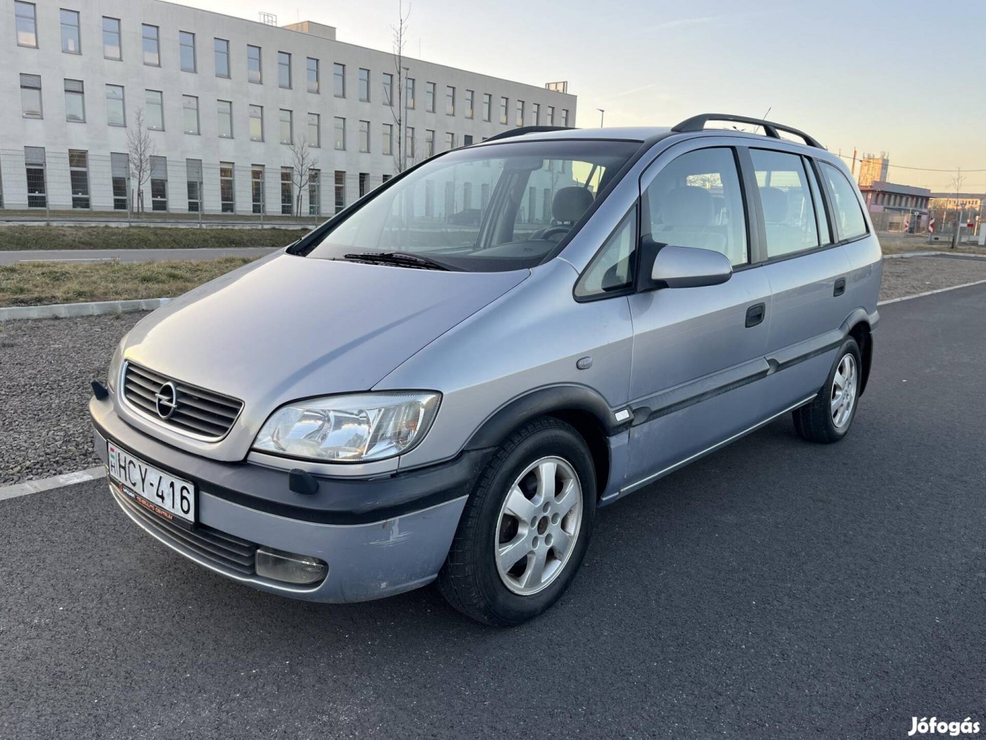 Opel Zafira A 1.8 16V Elegance 2 év friss műsza...
