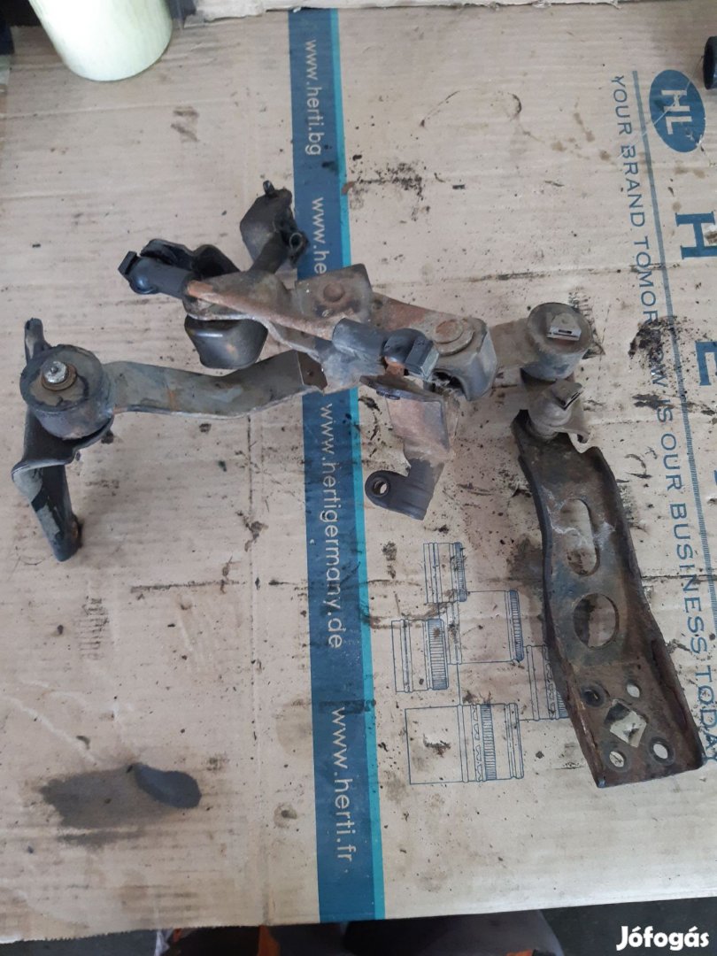 Opel Zafira A Váltó Kulissza Alsó