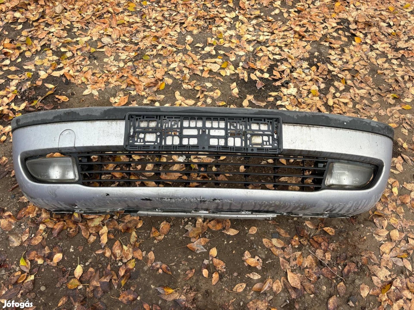 Opel Zafira A első lökhárító szürke 