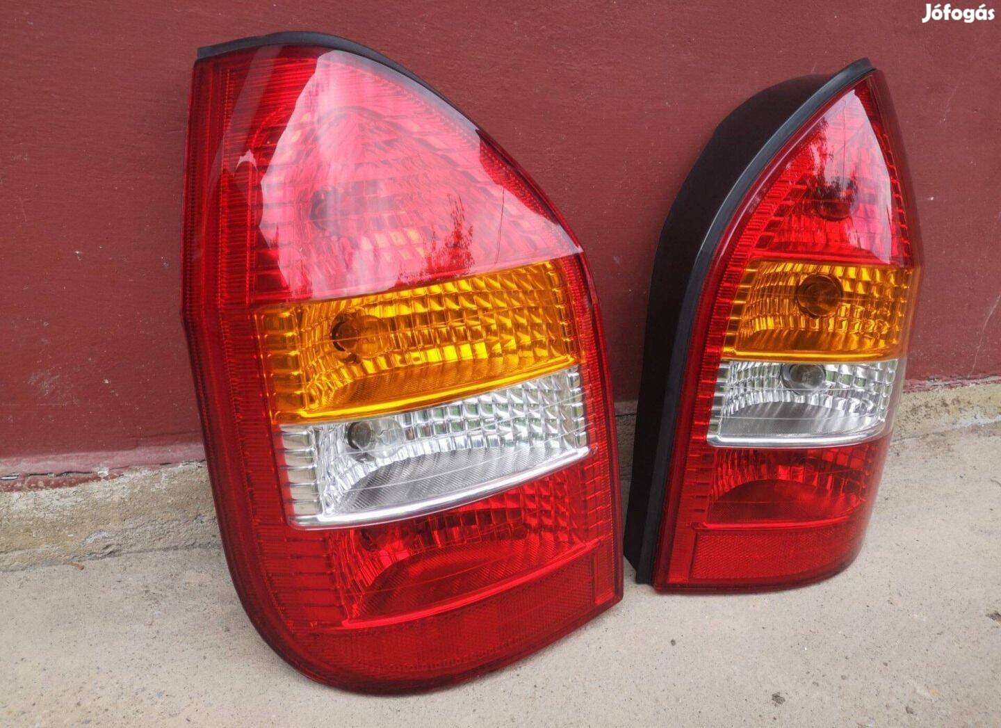Opel Zafira A hátsó lámpa párban