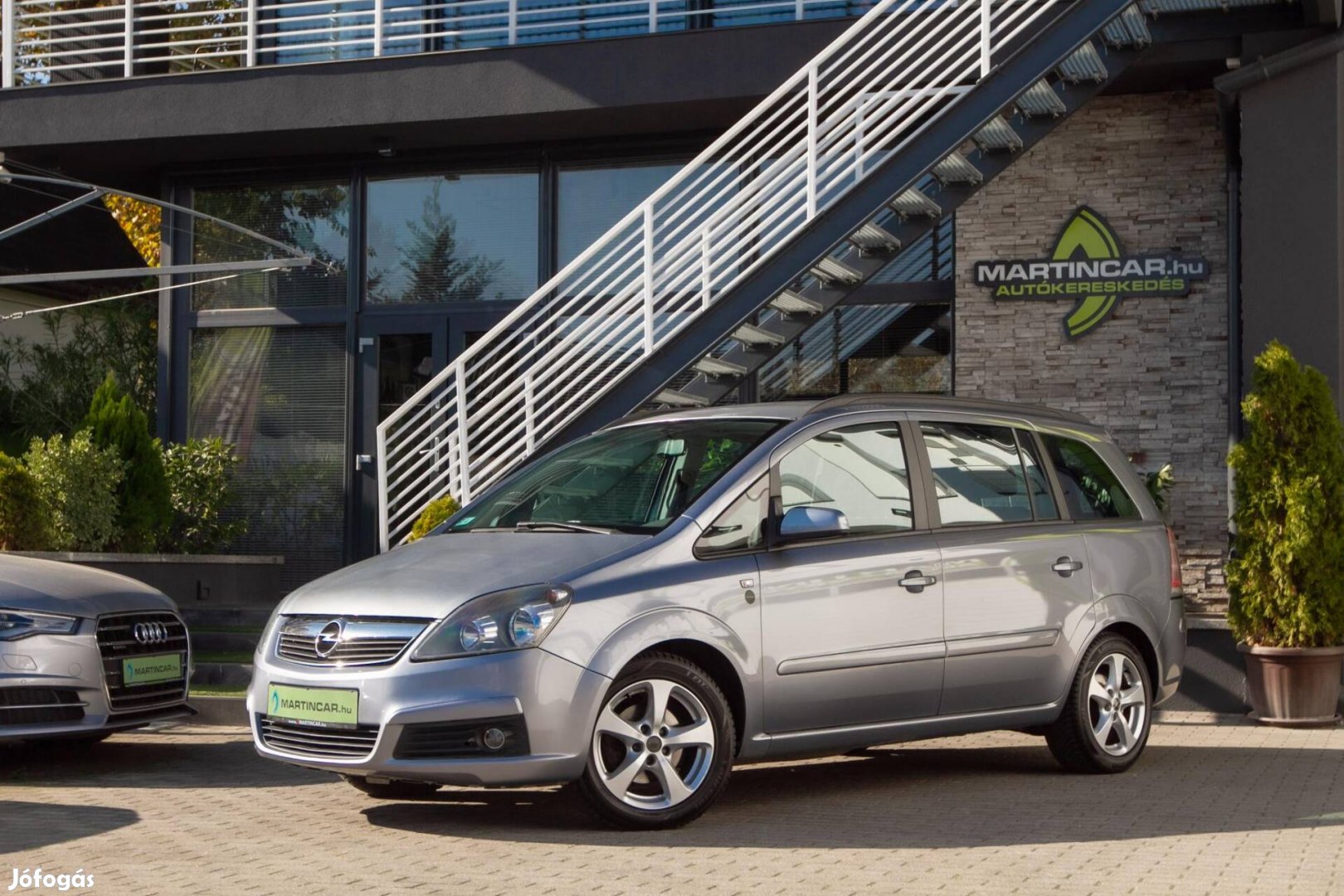 Opel Zafira B 1.6 Enjoy Lightsilber Metallic +S...