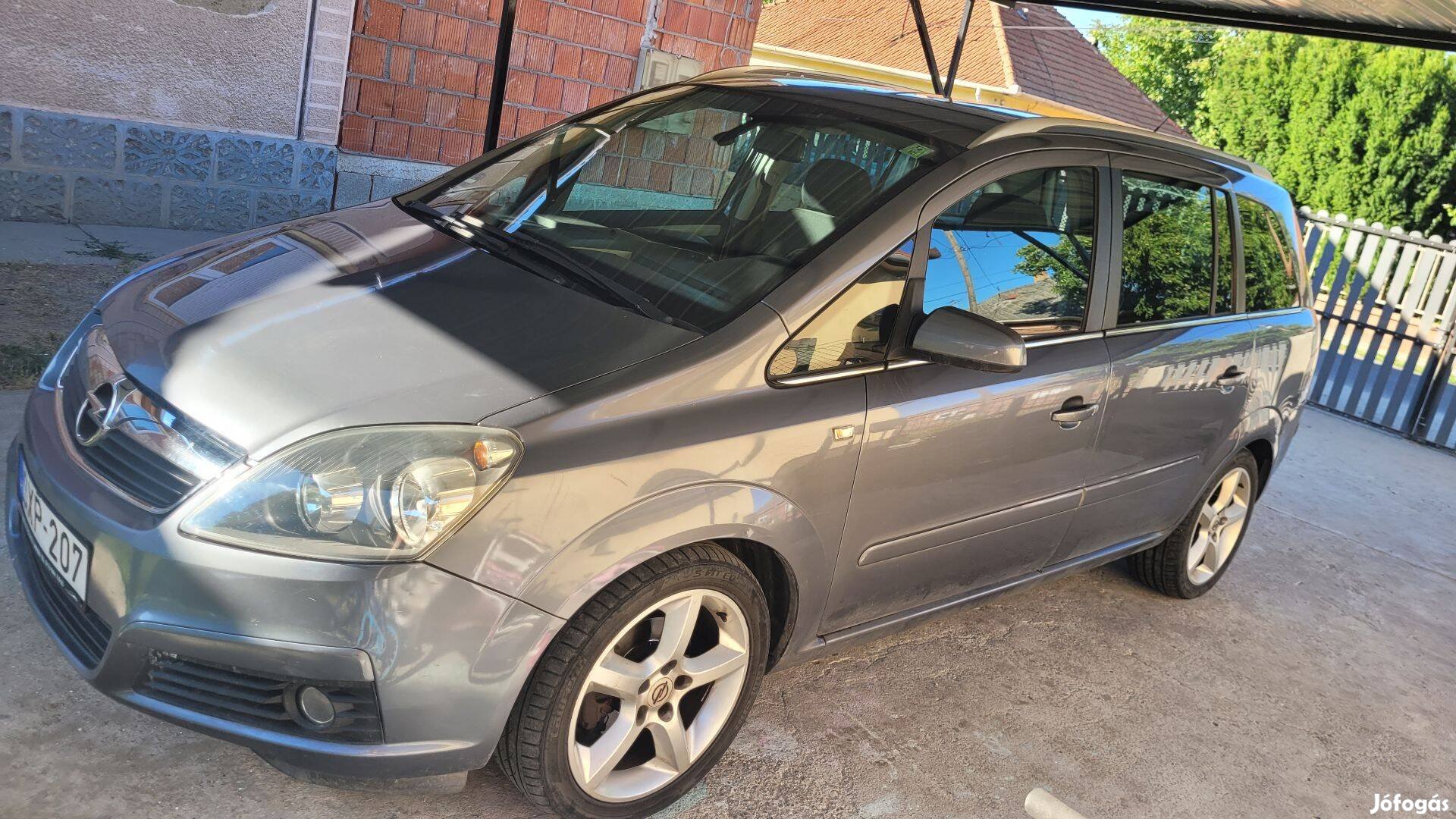 Opel Zafira B 1.8