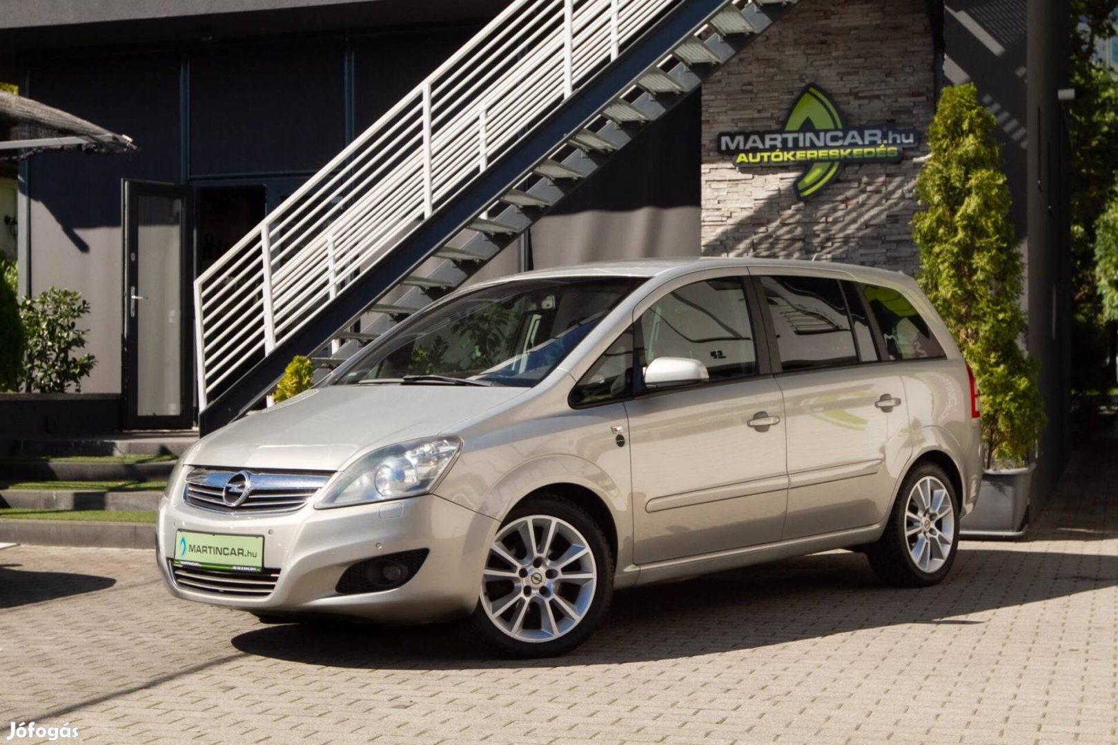 Opel Zafira B 1.8 Cosmo Easytronic Pannacotta E...