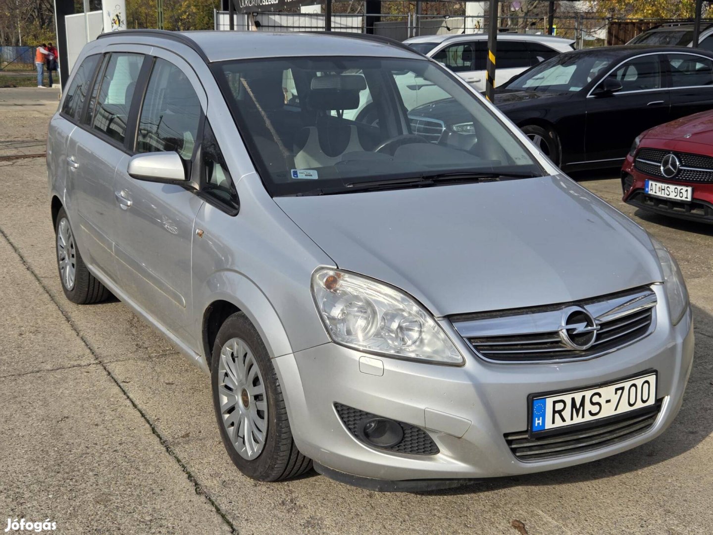 Opel Zafira B 1.8 Cosmo Vonóhorog 7 személyes