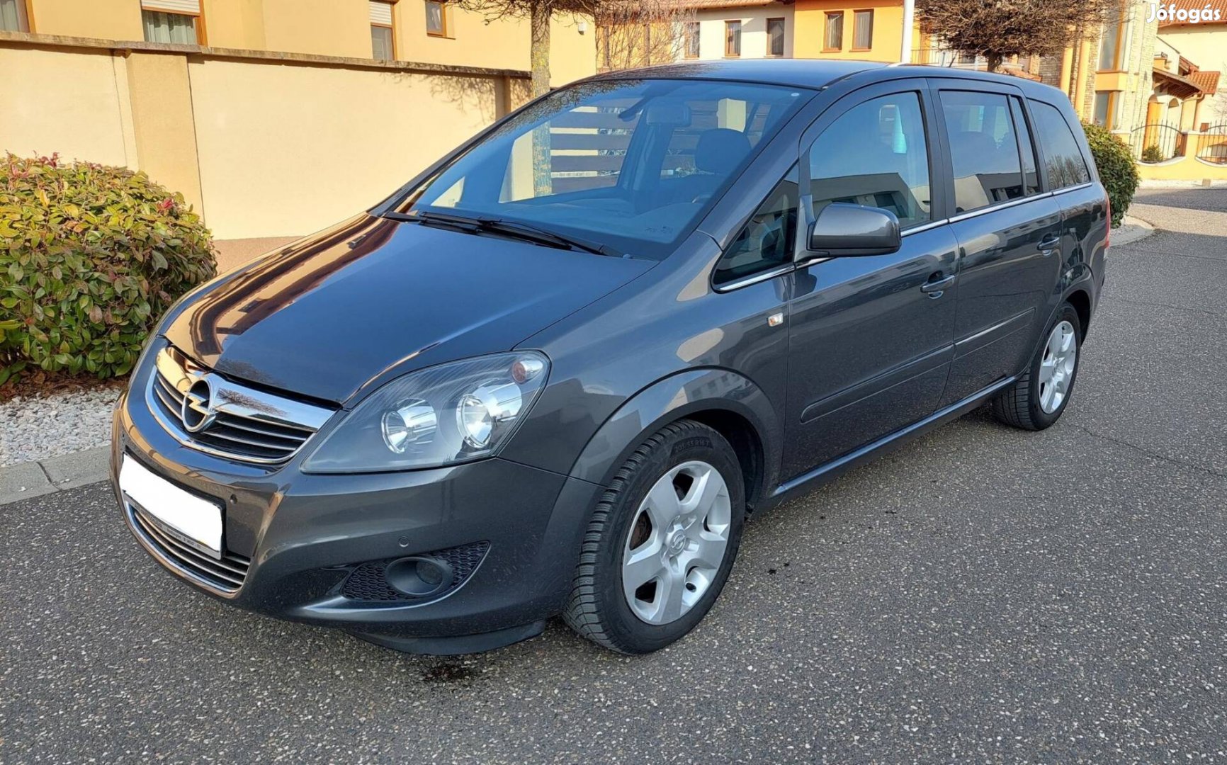 Opel Zafira B 1.8 Enjoy Sérülésmentes Végig VEZ...