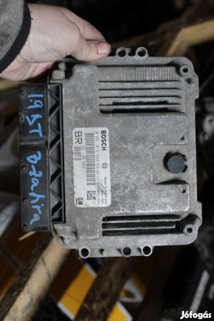 Opel Zafira B 1.9DT motorvezérlő 55198922 BR