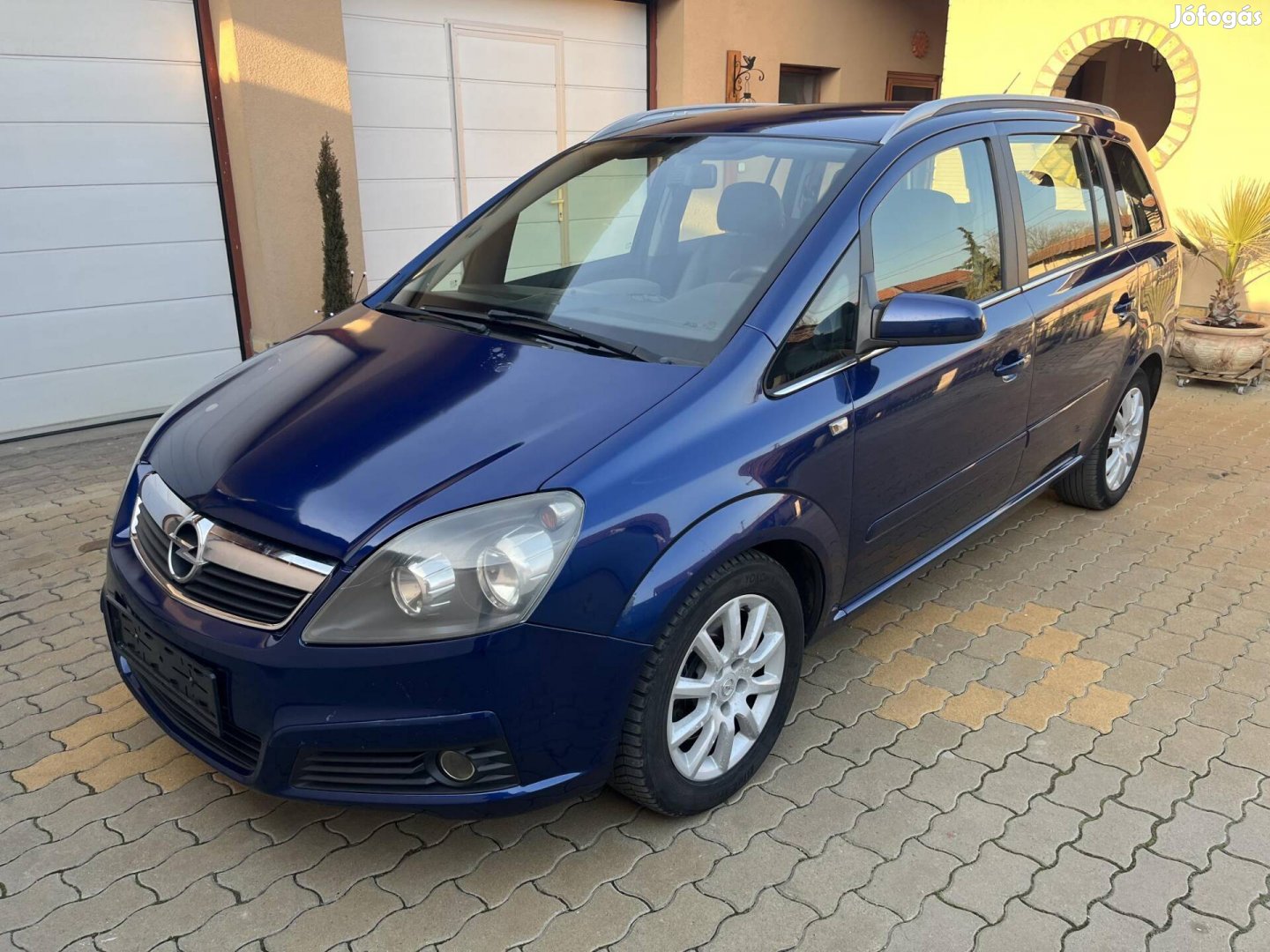 Opel Zafira B 1.9 DTI Cosmo Rozsdamentes. 2db k...
