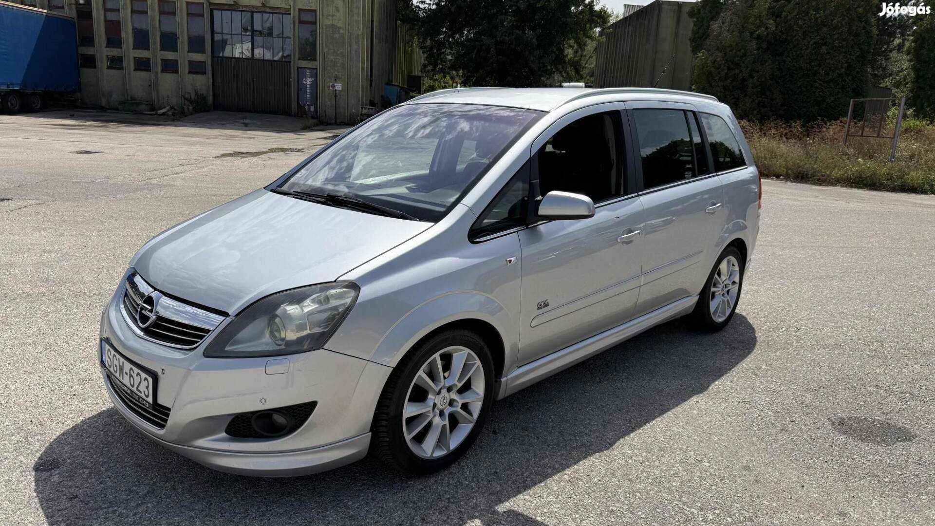 Opel Zafira B 1.9 DTI Sport Alkalmi Vétel. Hide...