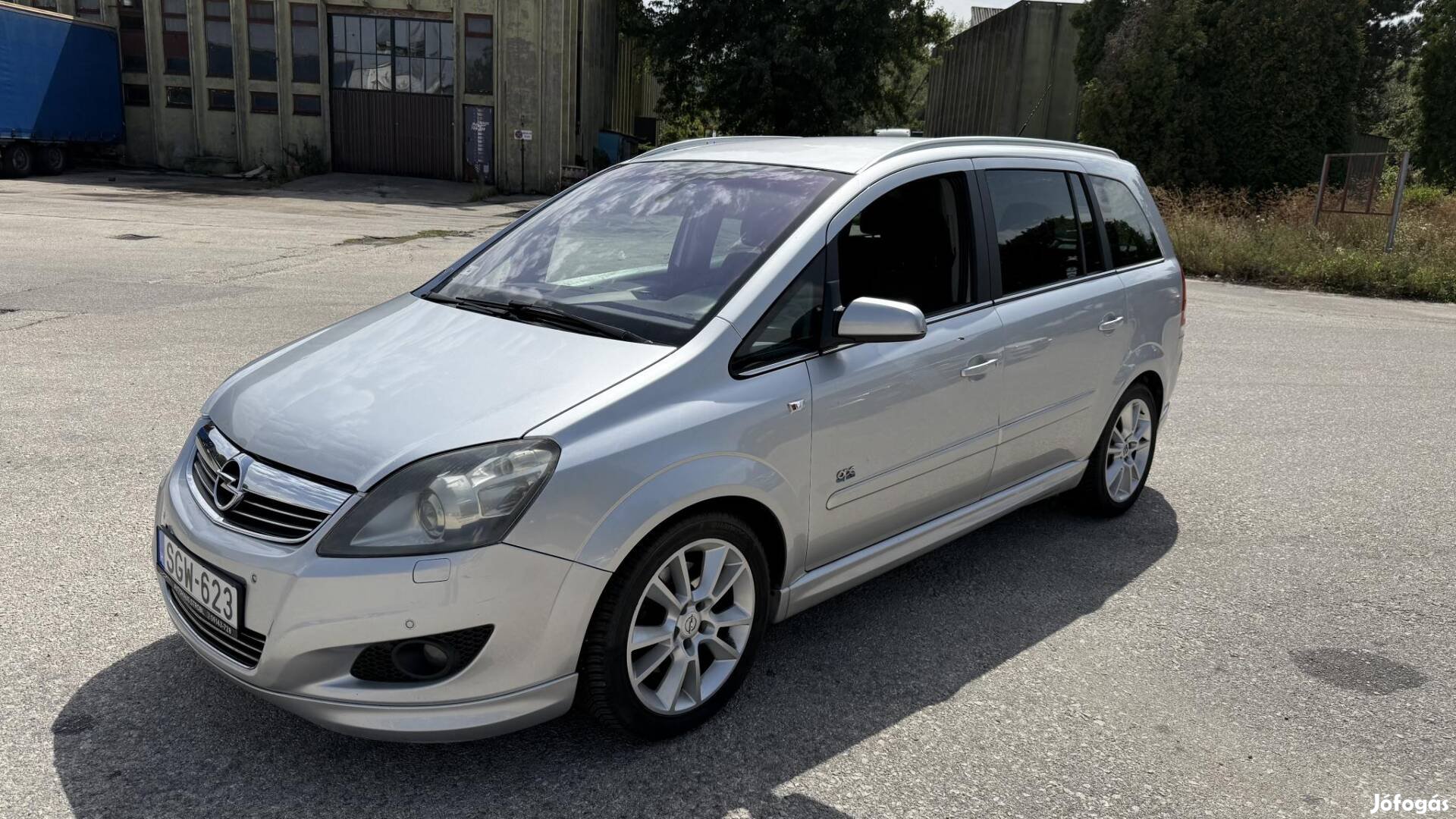 Opel Zafira B 1.9 DTI Sport Alkalmi Vétel. Hide...