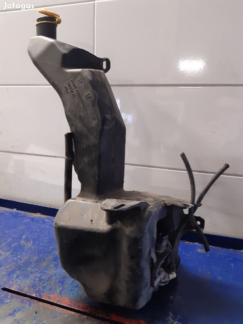 Opel Zafira B Ablakmosó Tartály Ablakmosó Szivattyú
