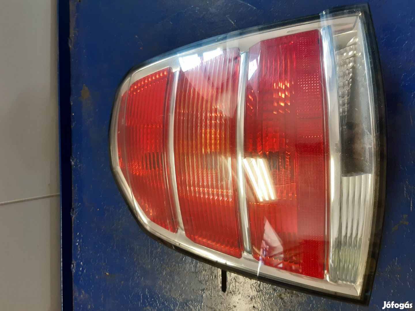 Opel Zafira B Bal Hátsó Lámpa
