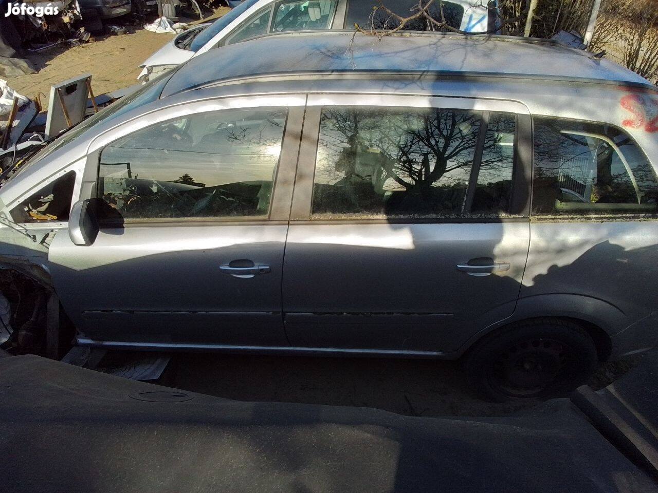 Opel Zafira B Bal első Ablak