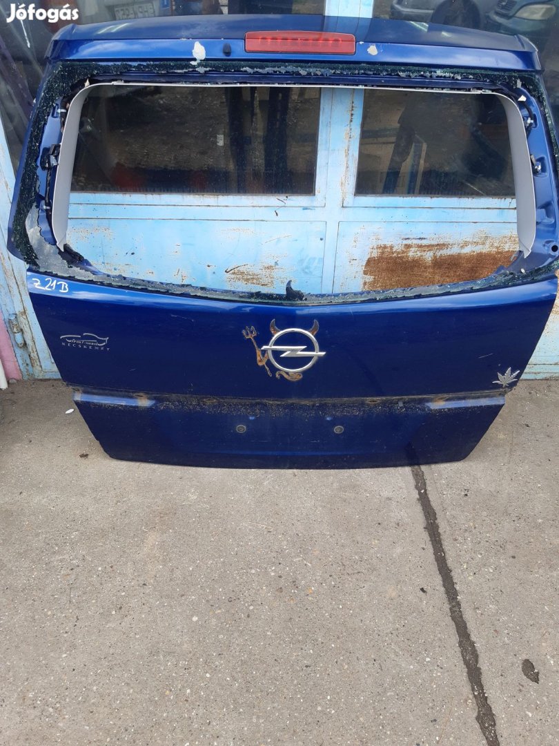 Opel Zafira B Csomagtér Ajtó