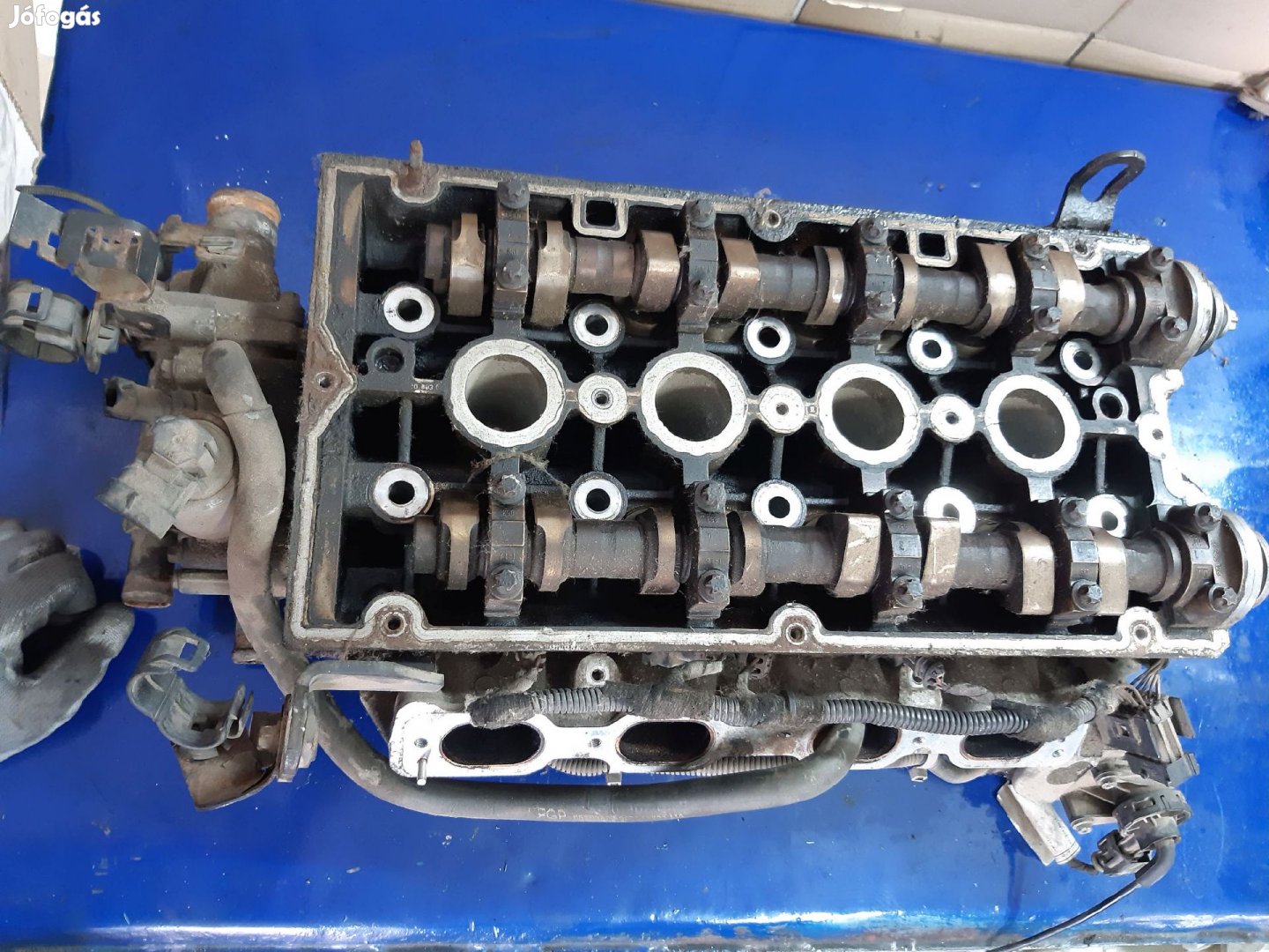 Opel Zafira B Hengerfej + Vezérműtengely