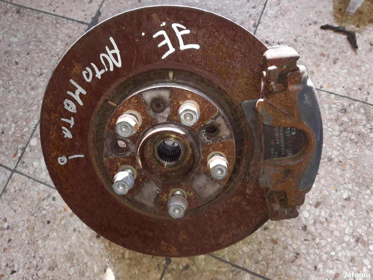 Opel Zafira B Jobb Első Csonkállvány Kerékaggyal Féknyereg