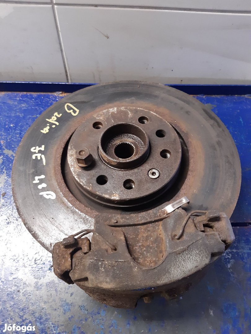 Opel Zafira B Jobb Első Csonkállvány Kerékaggyal Féknyereg