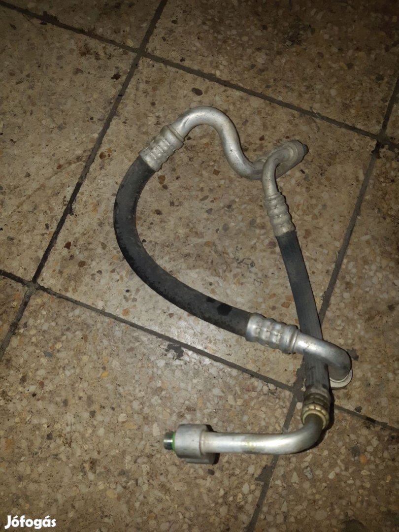 Opel Zafira B Klímacső