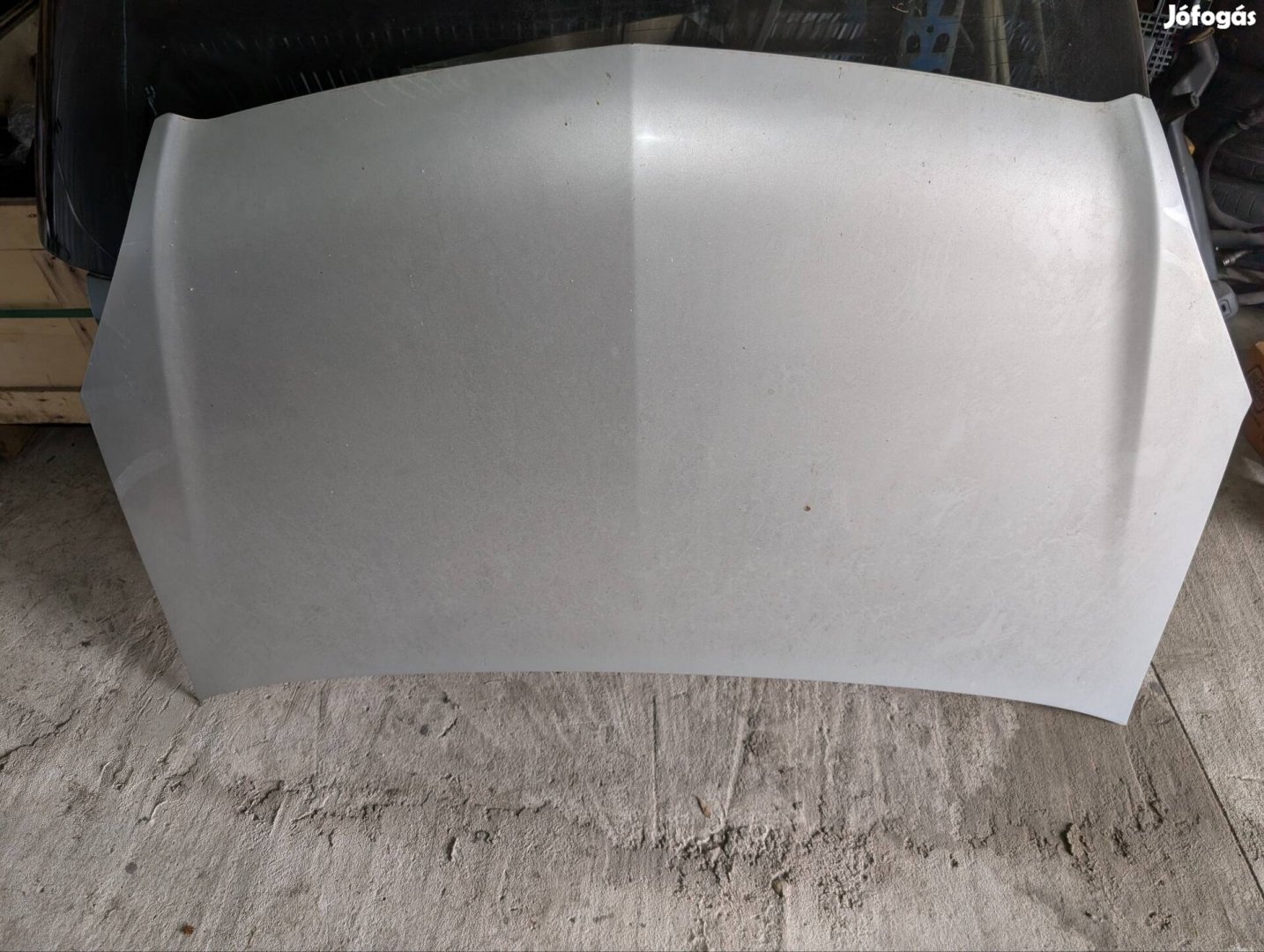 Opel Zafira B Motorháztető ezüst Z157