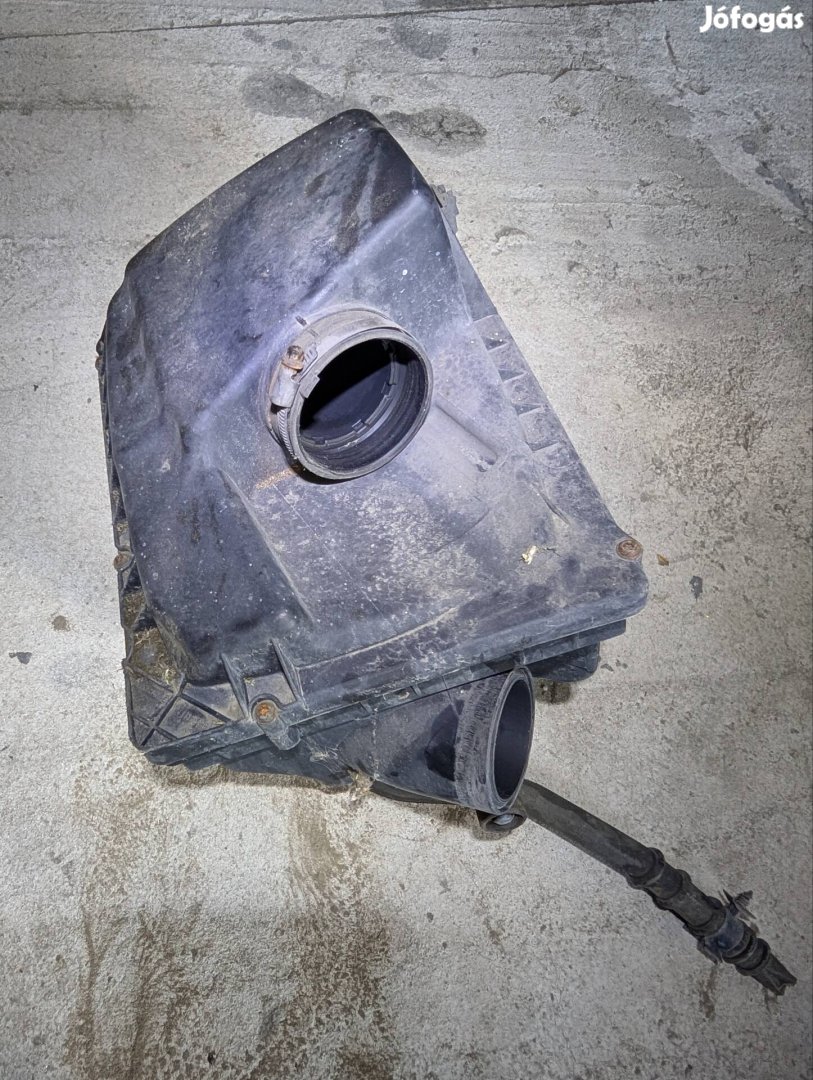 Opel Zafira B, Astra H légszűrő ház 4613885936