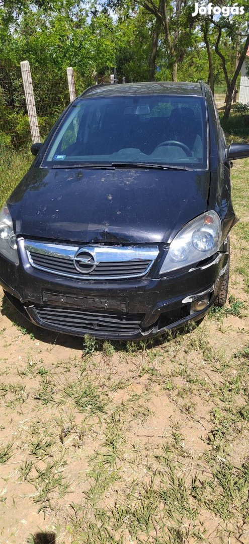 Opel Zafira B alkatrészek 