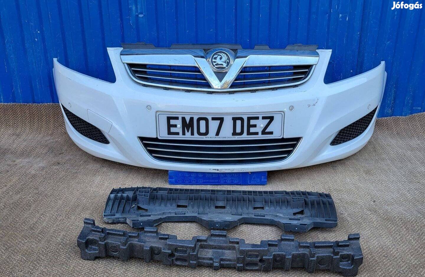 Opel Zafira B facelift 2009- 13247273 radaros első lökhárító 4 radar