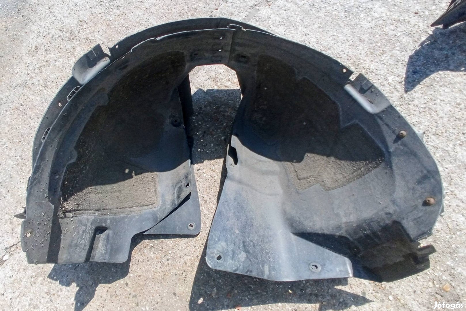Opel Zafira C/1 jobb és bal első  dobbetét