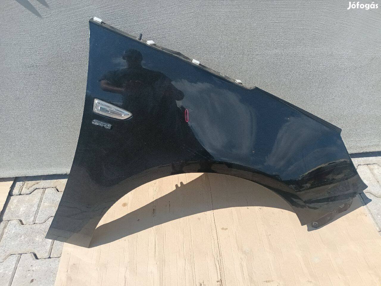 Opel Zafira C Jobb első Sárvédő 7808