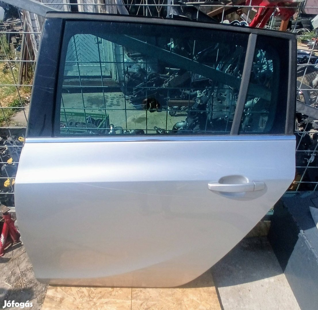 Opel Zafira C bal hátsó ajtó
