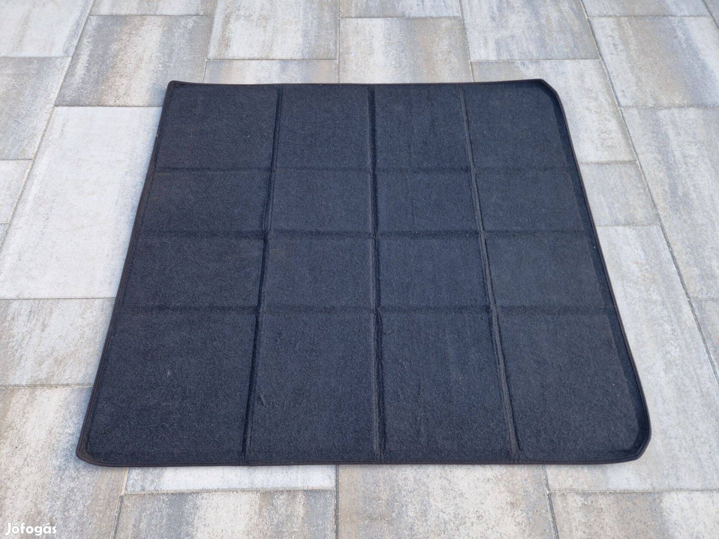 Opel Zafira C gyári csomagtér kárpit eladó!