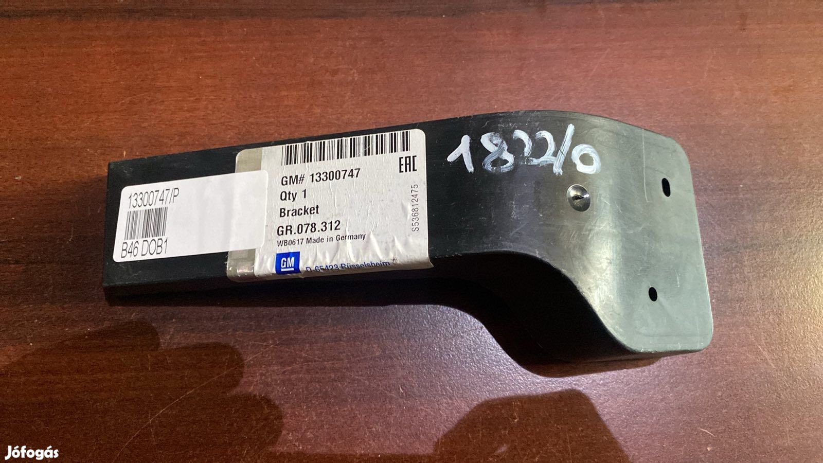Opel Zafira C hátsó lökhárító tartókonzol 13300747 eladó