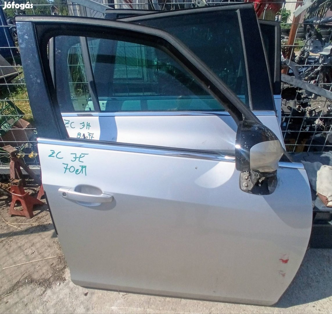 Opel Zafira C jobb első ajtó