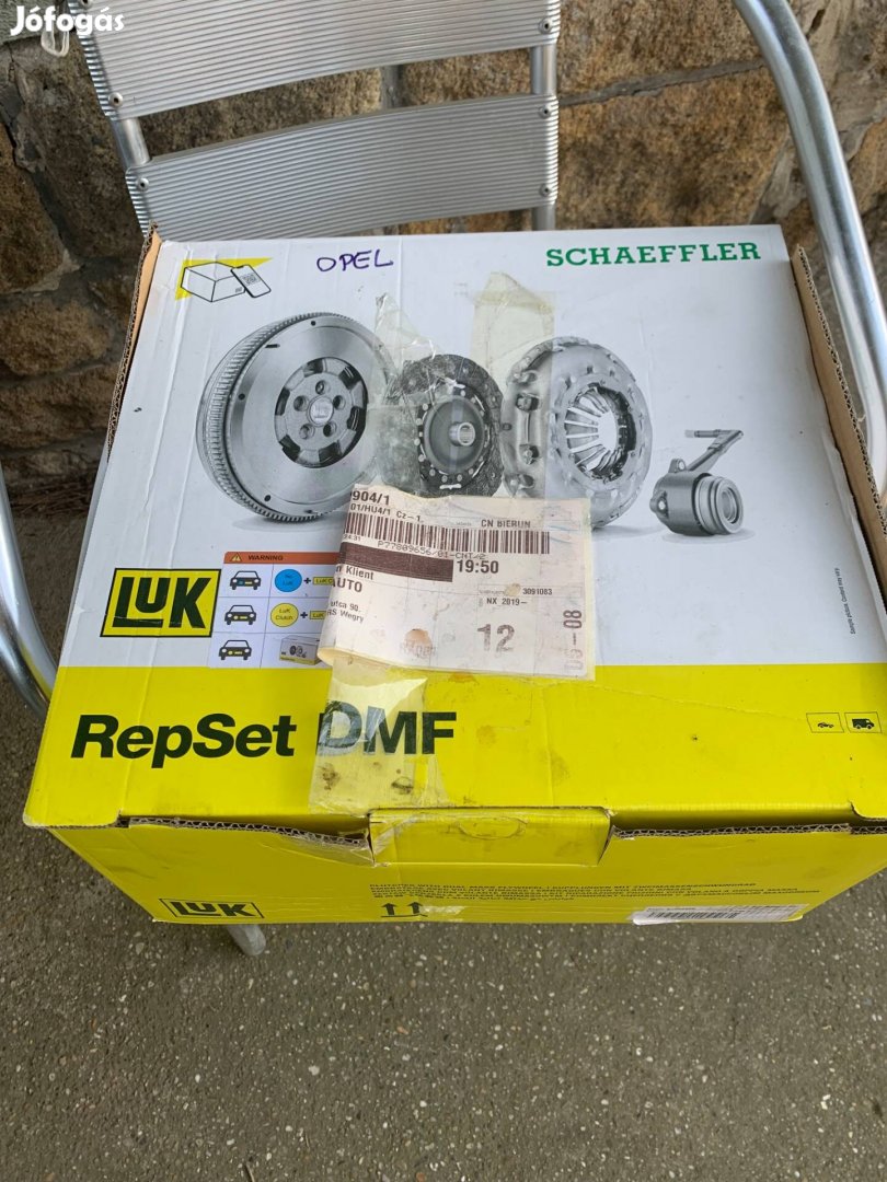 Opel Zafira C kuplungszett lendkerékkel
