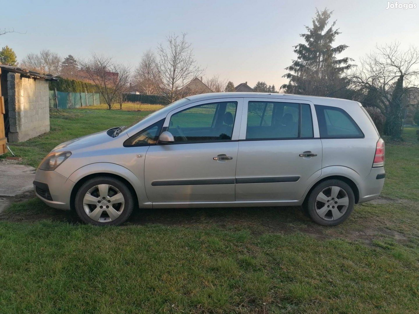 Opel Zafira Family