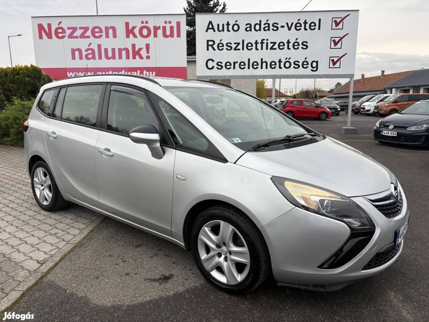 Opel Zafira Tourer 1.6 CDTI Edition Szervizkönyv