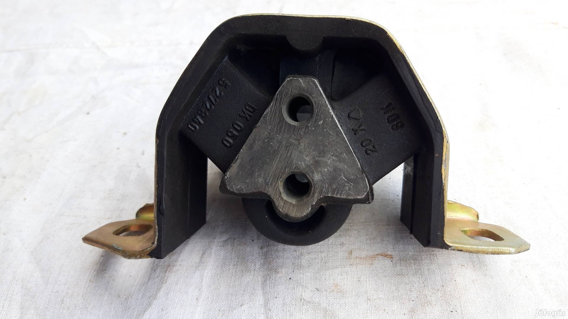 Opel  Kadett E, Kadett Combo motortartó gumibak 1997ig