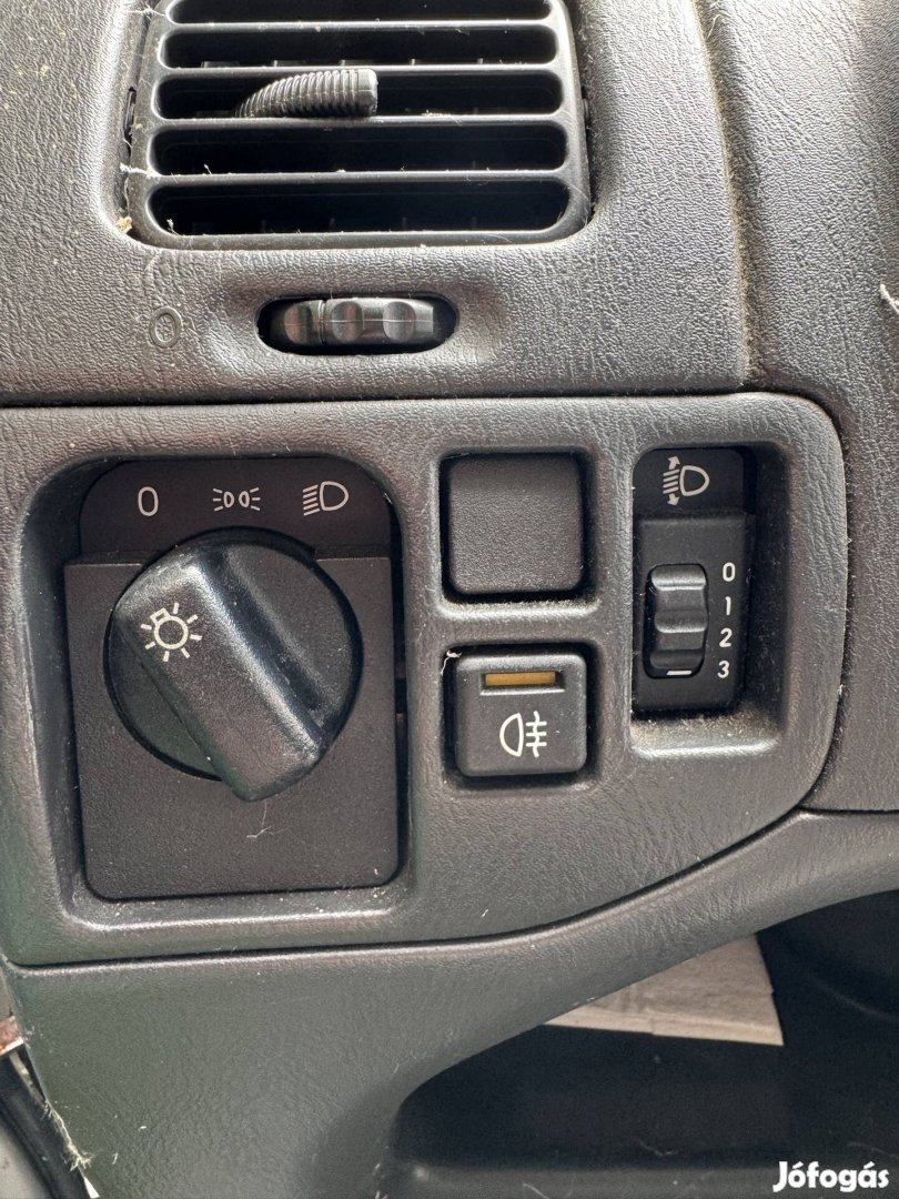 Opel agila Z12Xep 2005.alkatrészek eladó.
