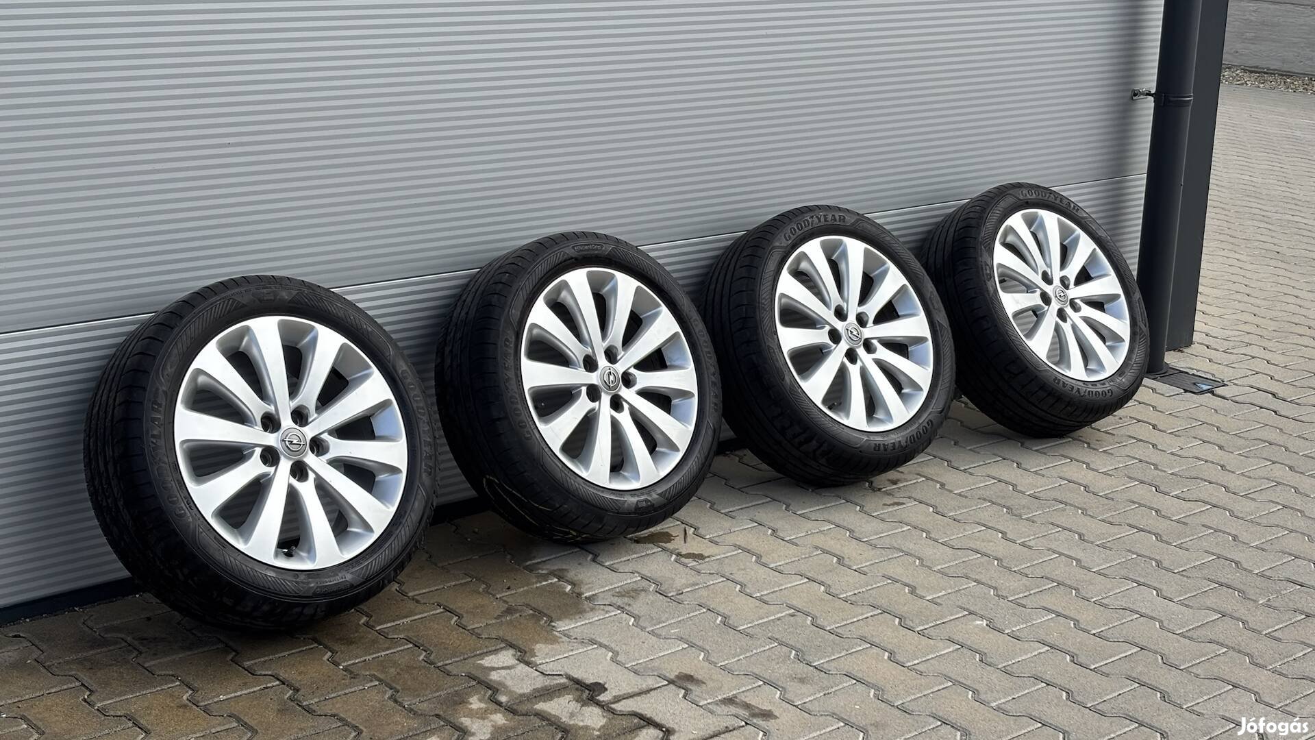 Opel alufelni 5x105 17"