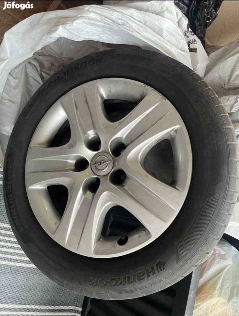 Opel alufelni r17 szinte új nyári gumik