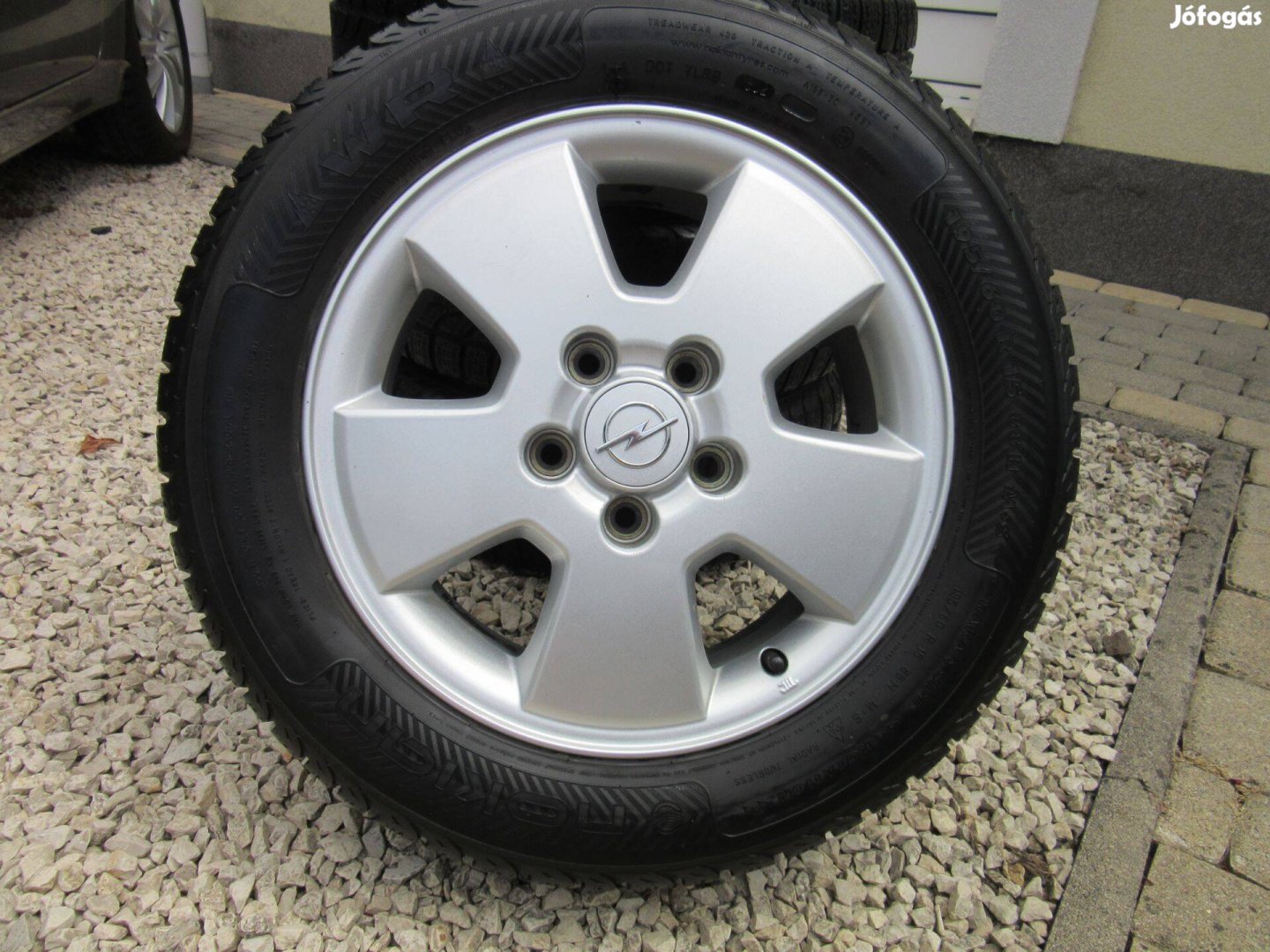 Opel alukerék 5x110 Nokian téli gumival eladó