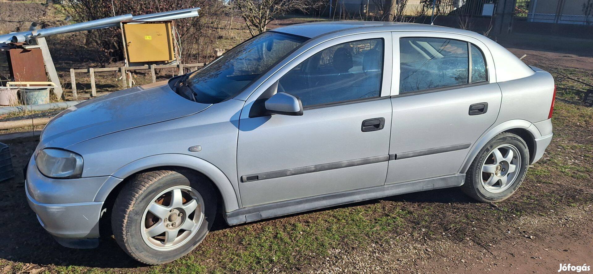 Opel astra 1.4 benzines eladó