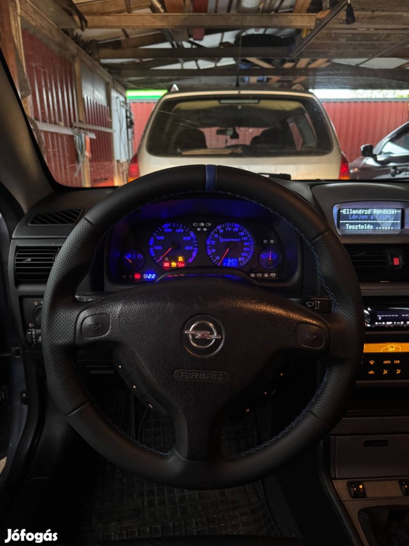Opel astra Bertone