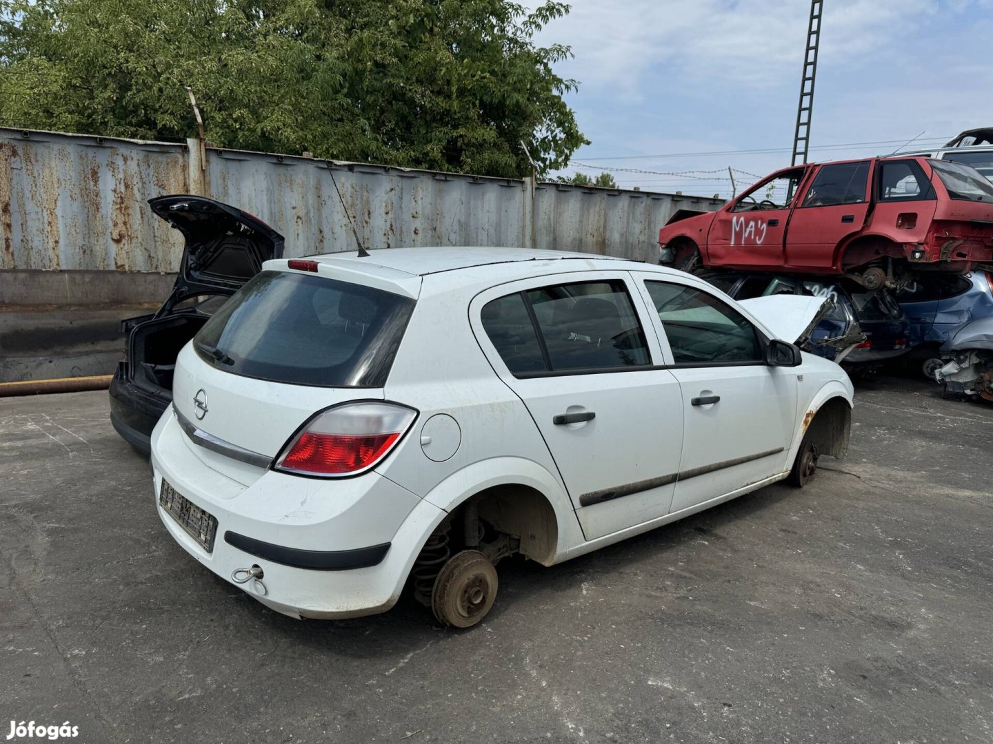 Opel astra H bontott alkatrészek