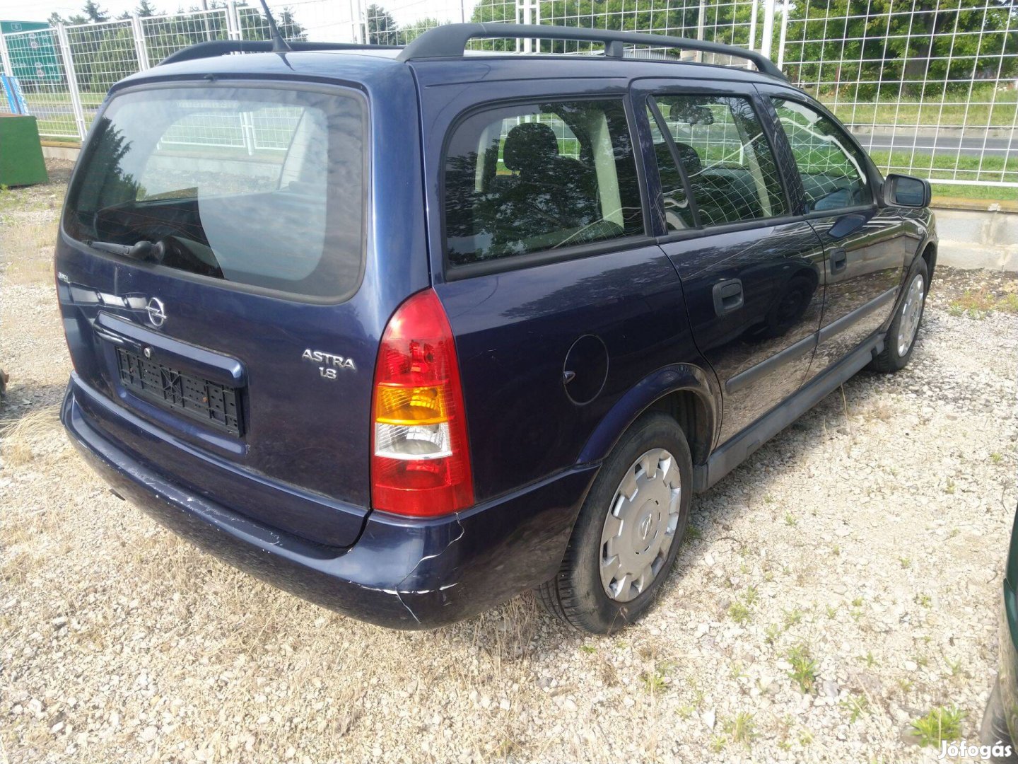 Opel astra "G" caravan 1.8 benzines bontódik