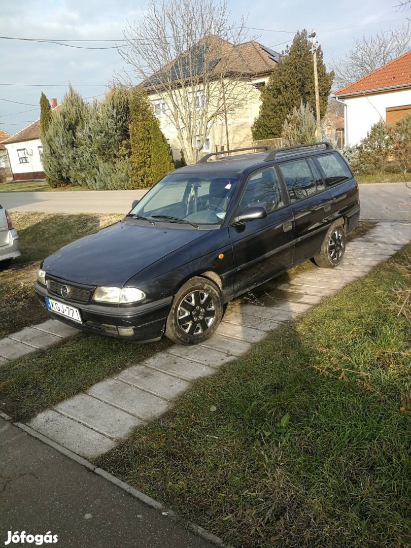 Opel astra f 1.6 16v