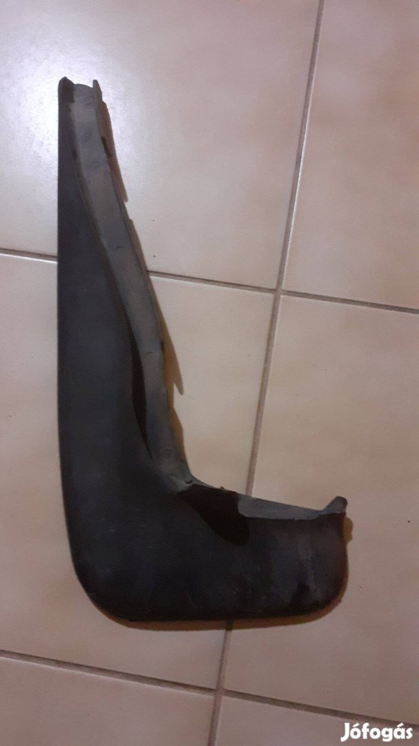 Opel astra f sárvédő gumi bal első