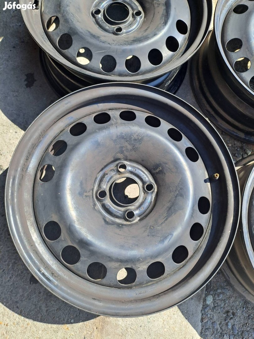 Opel astra h 16"-os lemezfelni garnitúra 